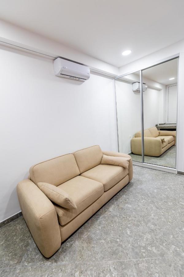 Bright Apartment In The Center Vipgreece Athena Bagian luar foto