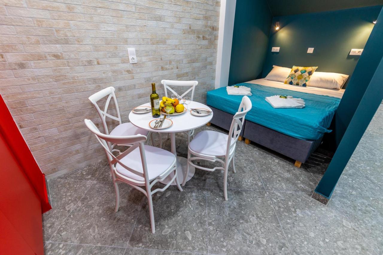Bright Apartment In The Center Vipgreece Athena Bagian luar foto